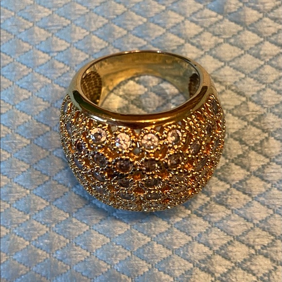 Fun fashion cocktail ring - Picture 3 of 5